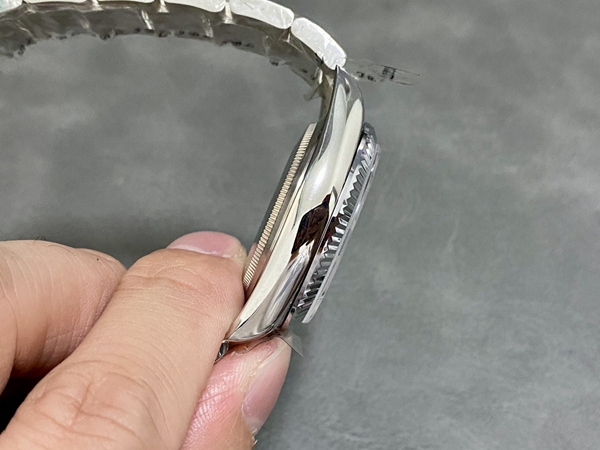 激安ロレックス内部構造